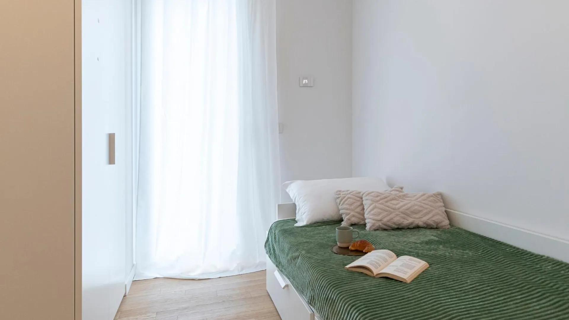 Luxury Flat - Principe Eugenio 3 Apartment Milan