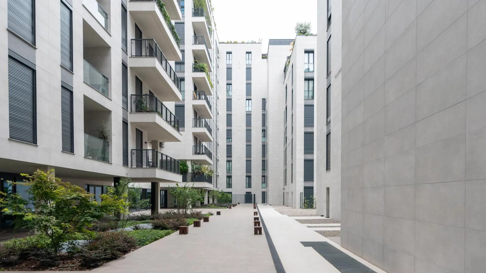 Luxury Flat - Principe Eugenio 3 Apartment Milan 0*,